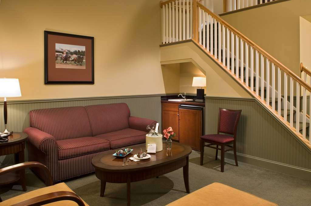 Longfellows Hotel & Restaurant Saratoga Springs Facilities photo